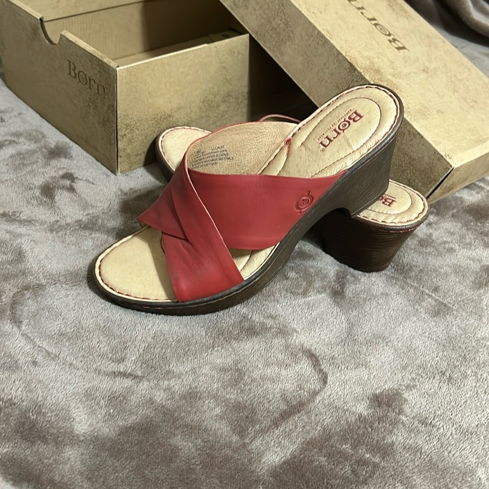 Born red leather sandals.